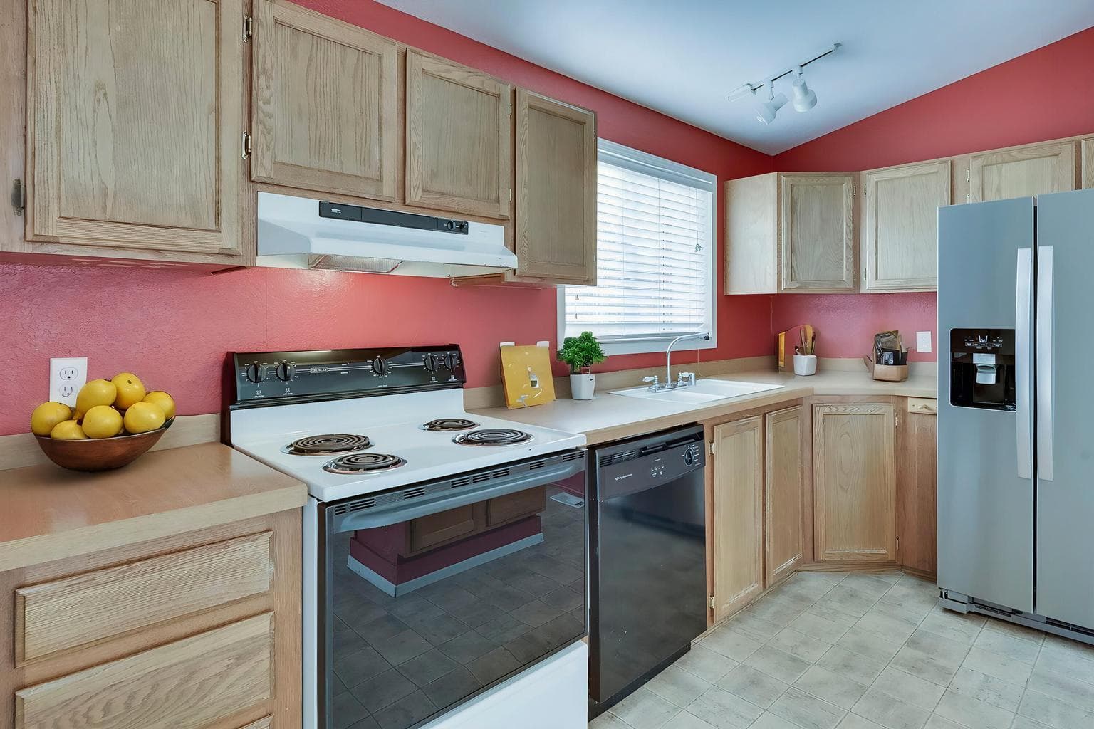 Photo of 3650 SW Canal Boulevard 9 of 35
