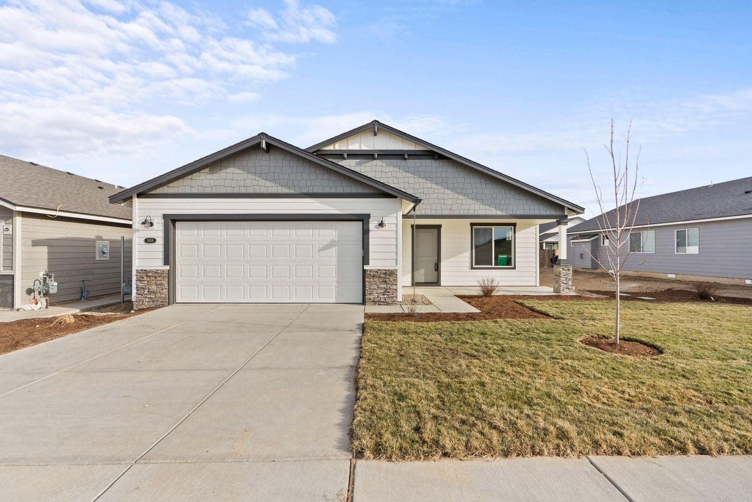 Photo of 3458 12th 2 of 29