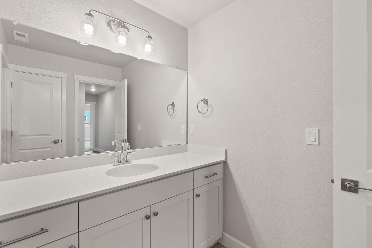 Photo of 3458 NW 12th Street 16 of 29