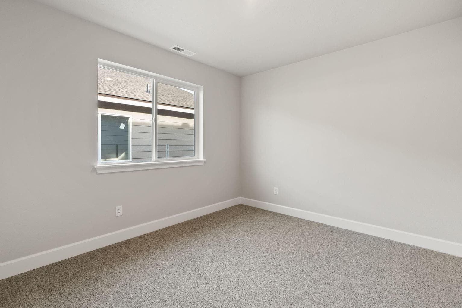 Photo of 3458 NW 12th Street 21 of 29