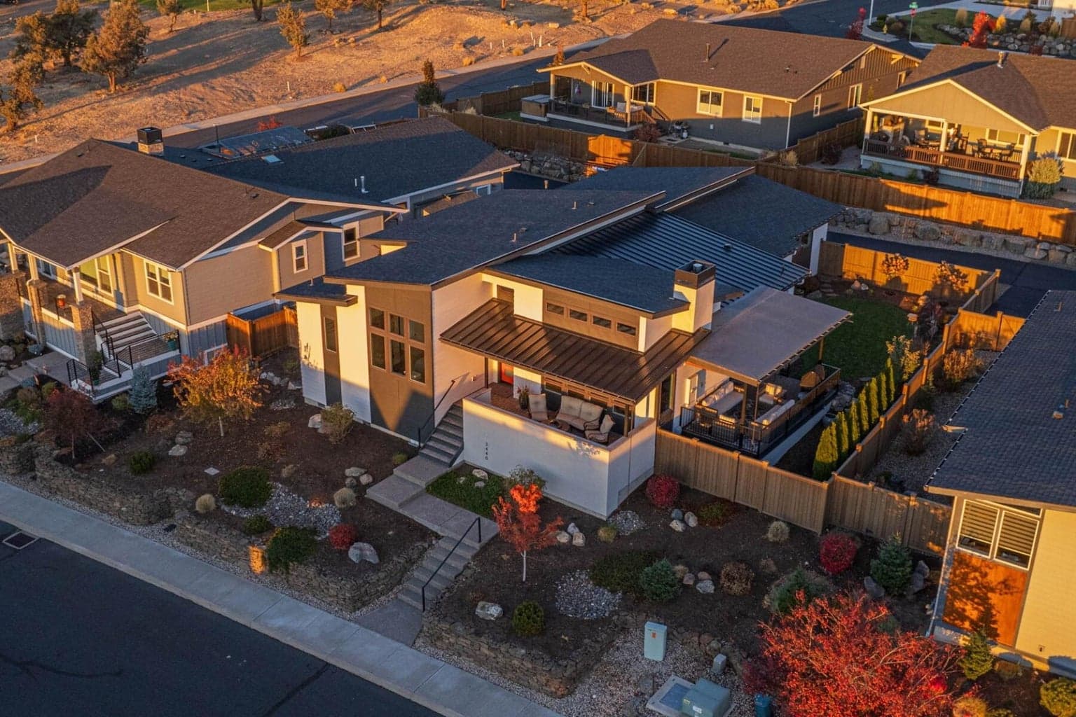 Photo of 3440 45th 3 of 59