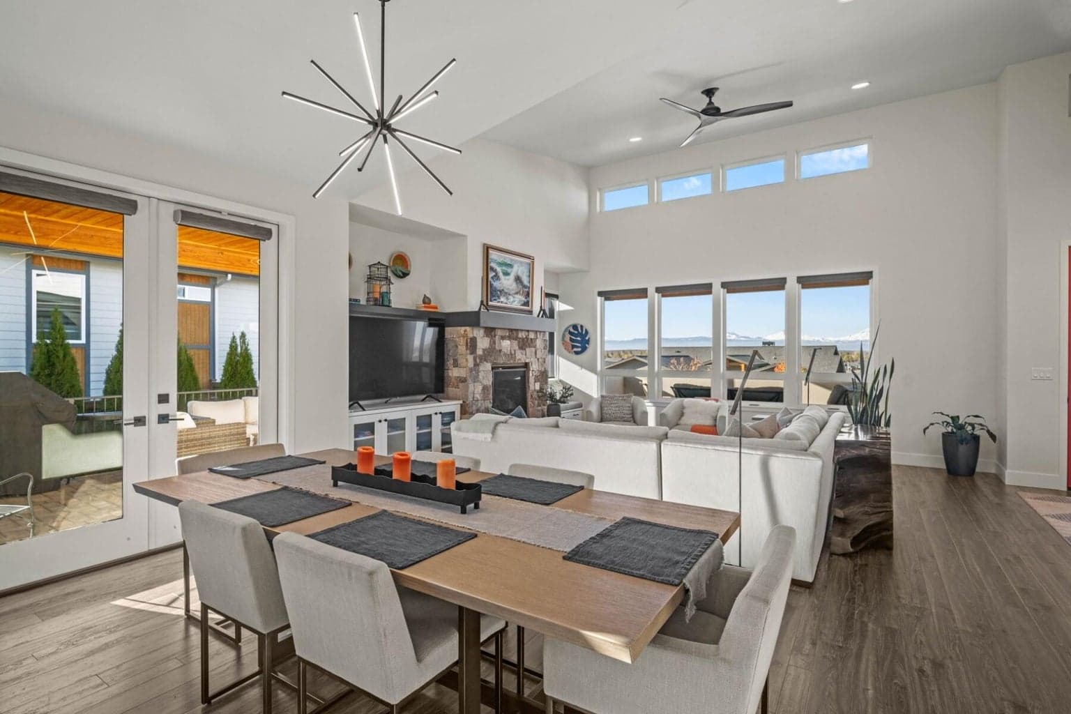 Photo of 3440 SW 45th Street 19 of 59