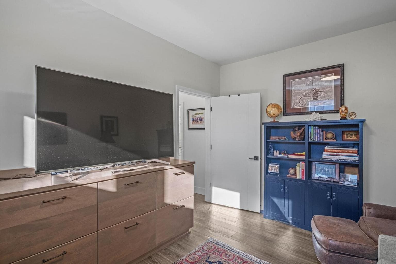 Photo of 3440 SW 45th Street 41 of 59
