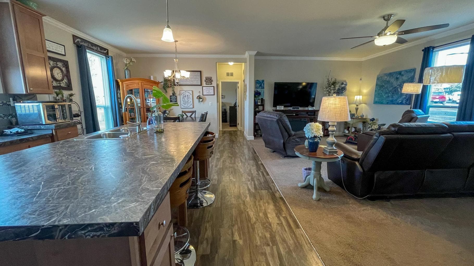 Photo of 12983 SE Shawnee Road 10 of 19