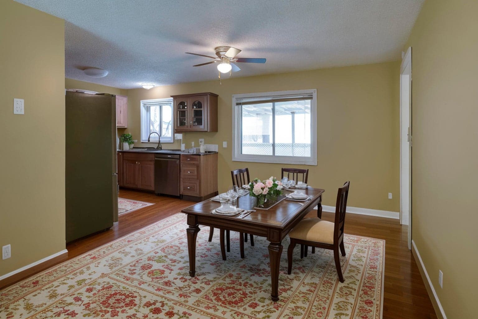 Photo of 416 NE 10th Street 6 of 26
