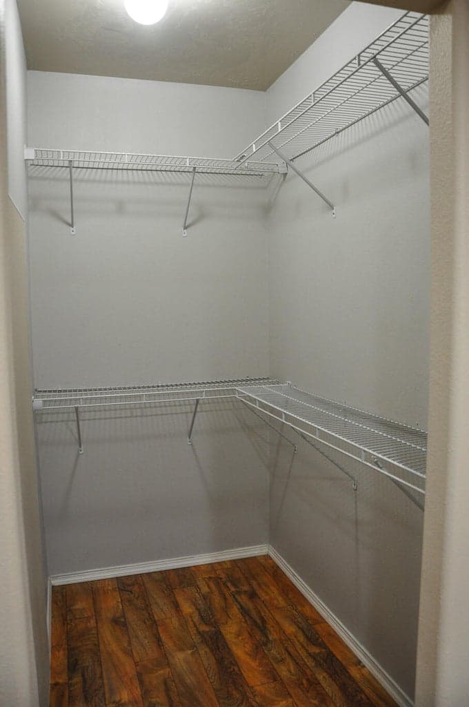 Photo of 1515 NW Fir Avenue 12 of 19