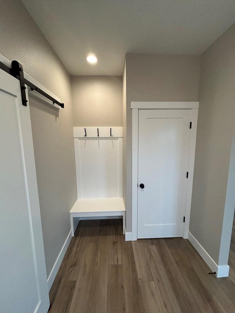 Photo of 1001 Greenleaf 5 of 41