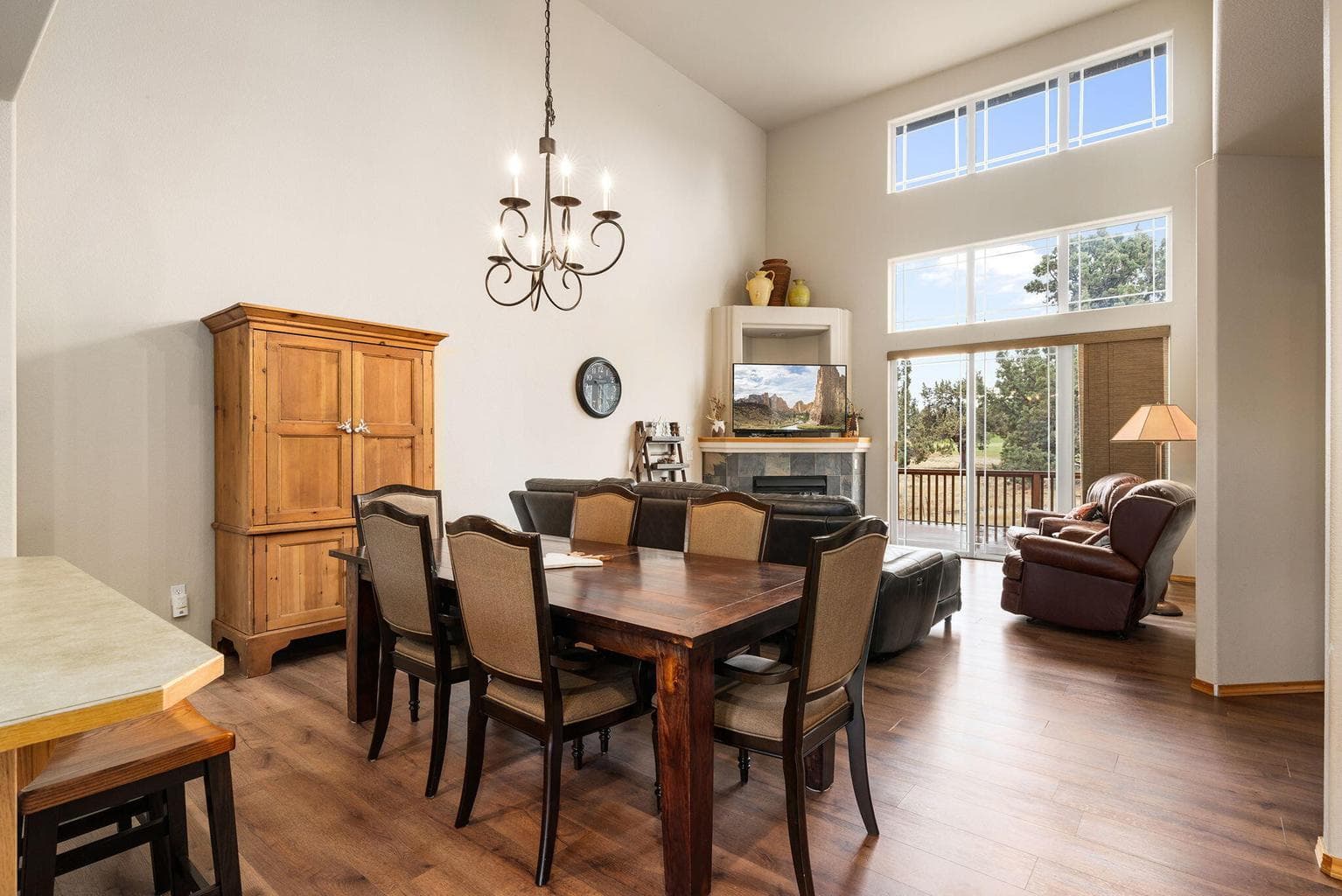 Photo of 8510 Golden Pheasant Court 8 of 39