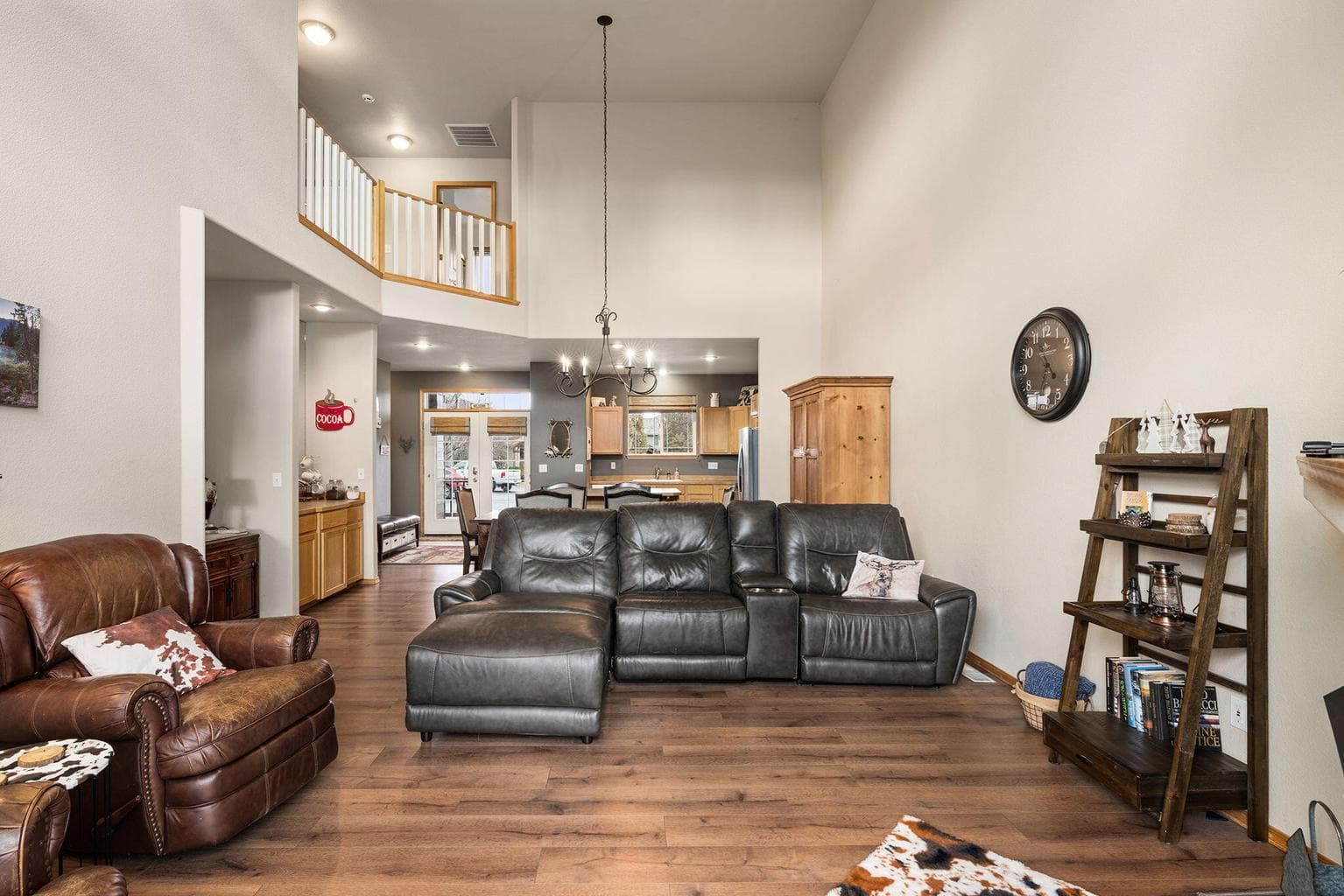 Photo of 8510 Golden Pheasant Court 12 of 39