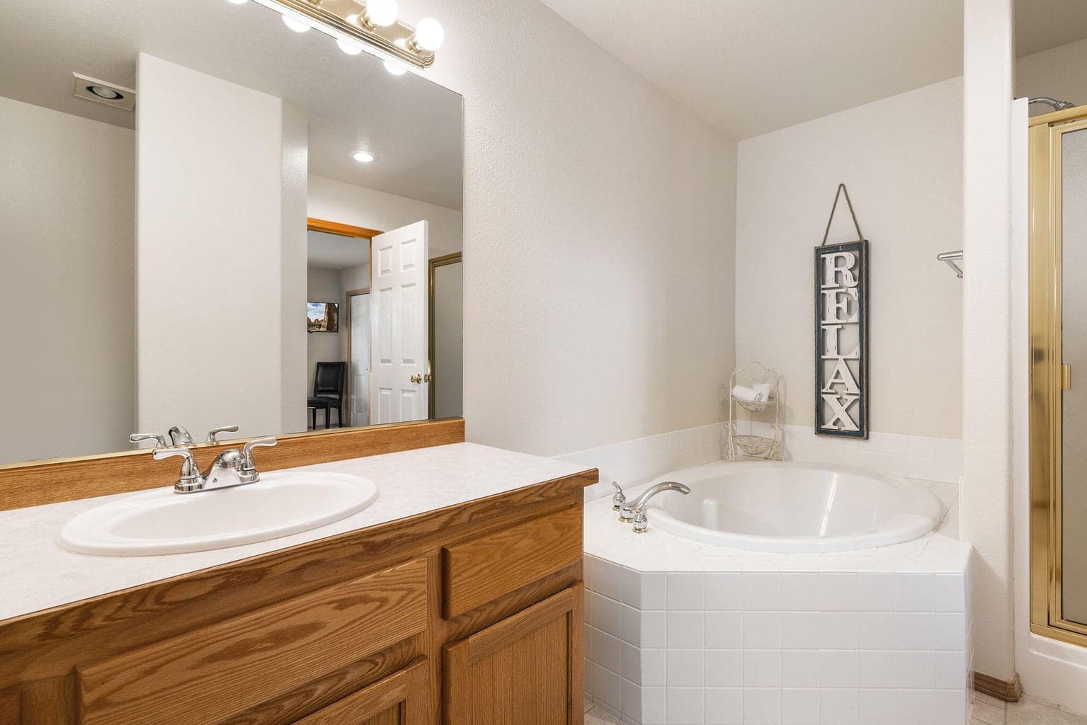 Photo of 8510 Golden Pheasant Court 18 of 39