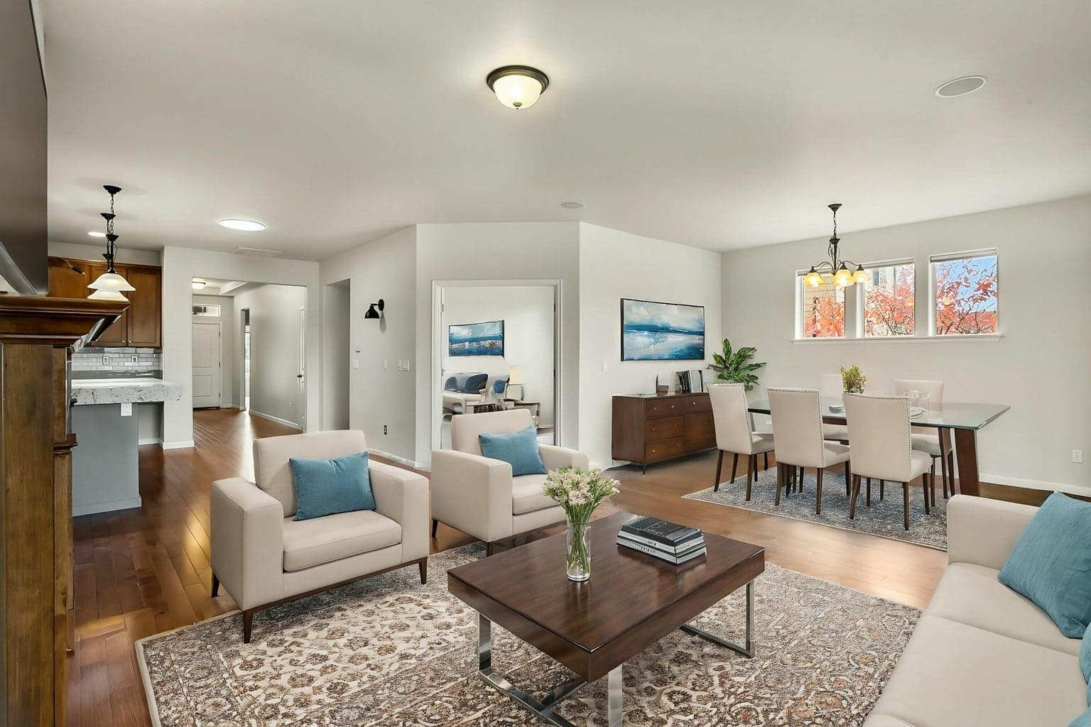 Photo of 2865 SW 49th Street 11 of 44