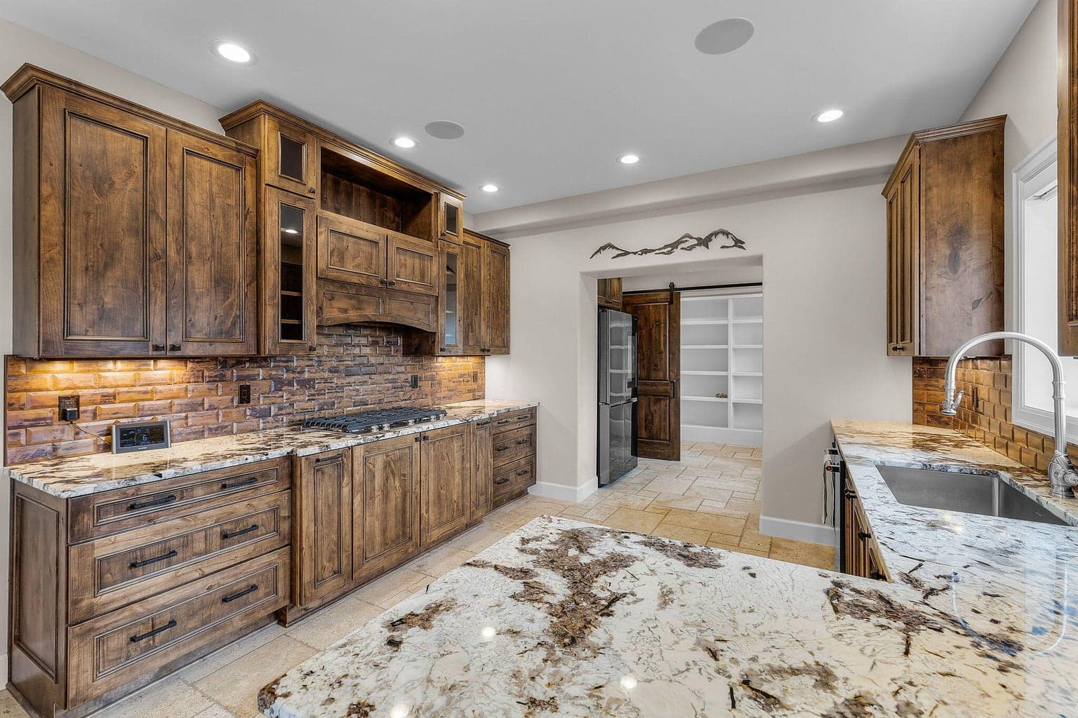 Photo of 4655 SW Loma Linda Drive 23 of 90