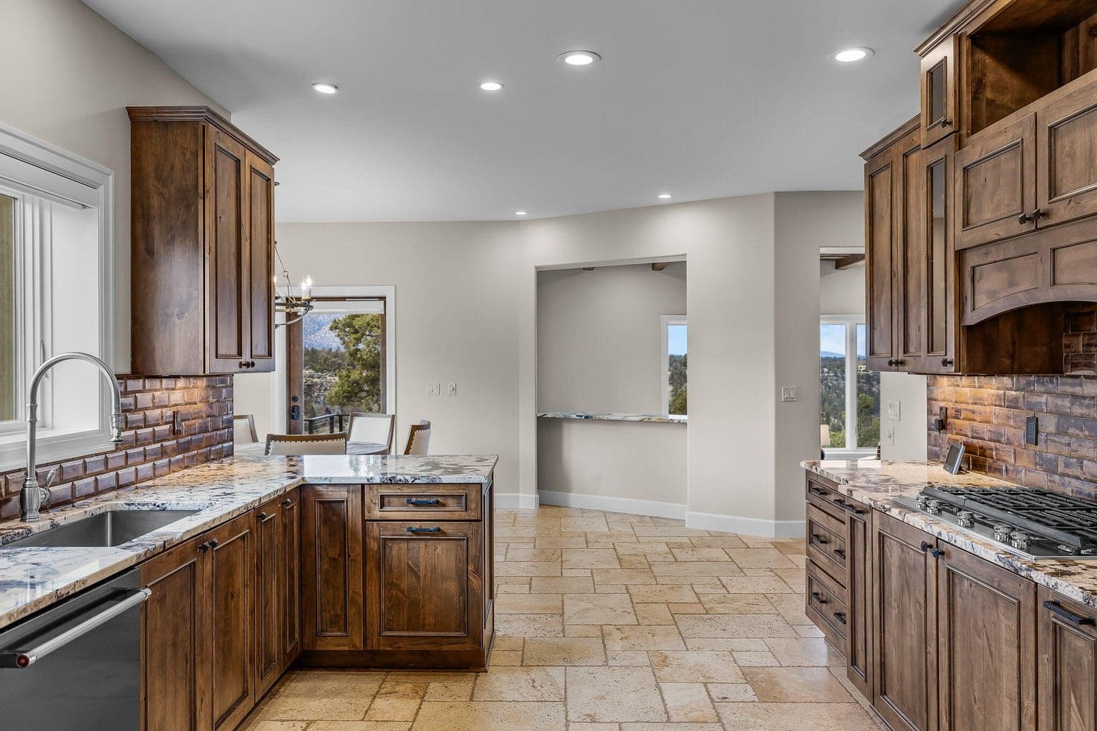 Photo of 4655 SW Loma Linda Drive 24 of 90