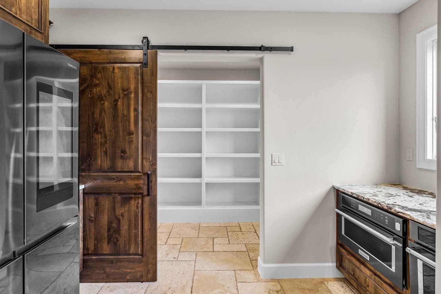 Photo of 4655 SW Loma Linda Drive 29 of 90
