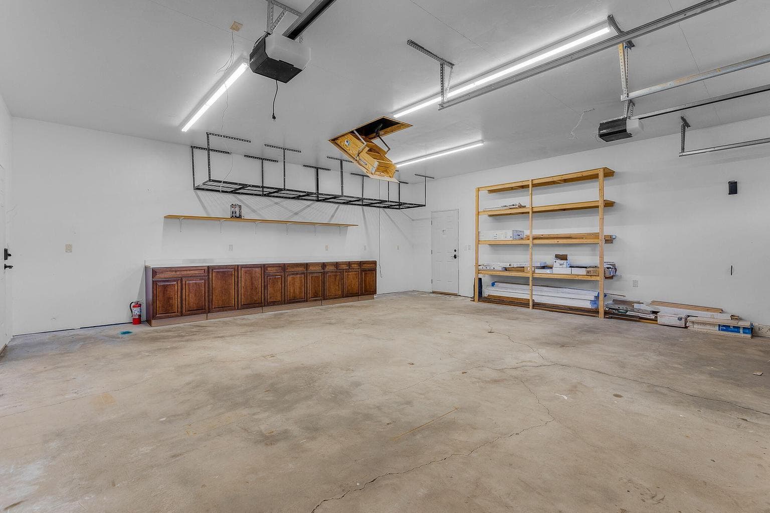 Detached garage