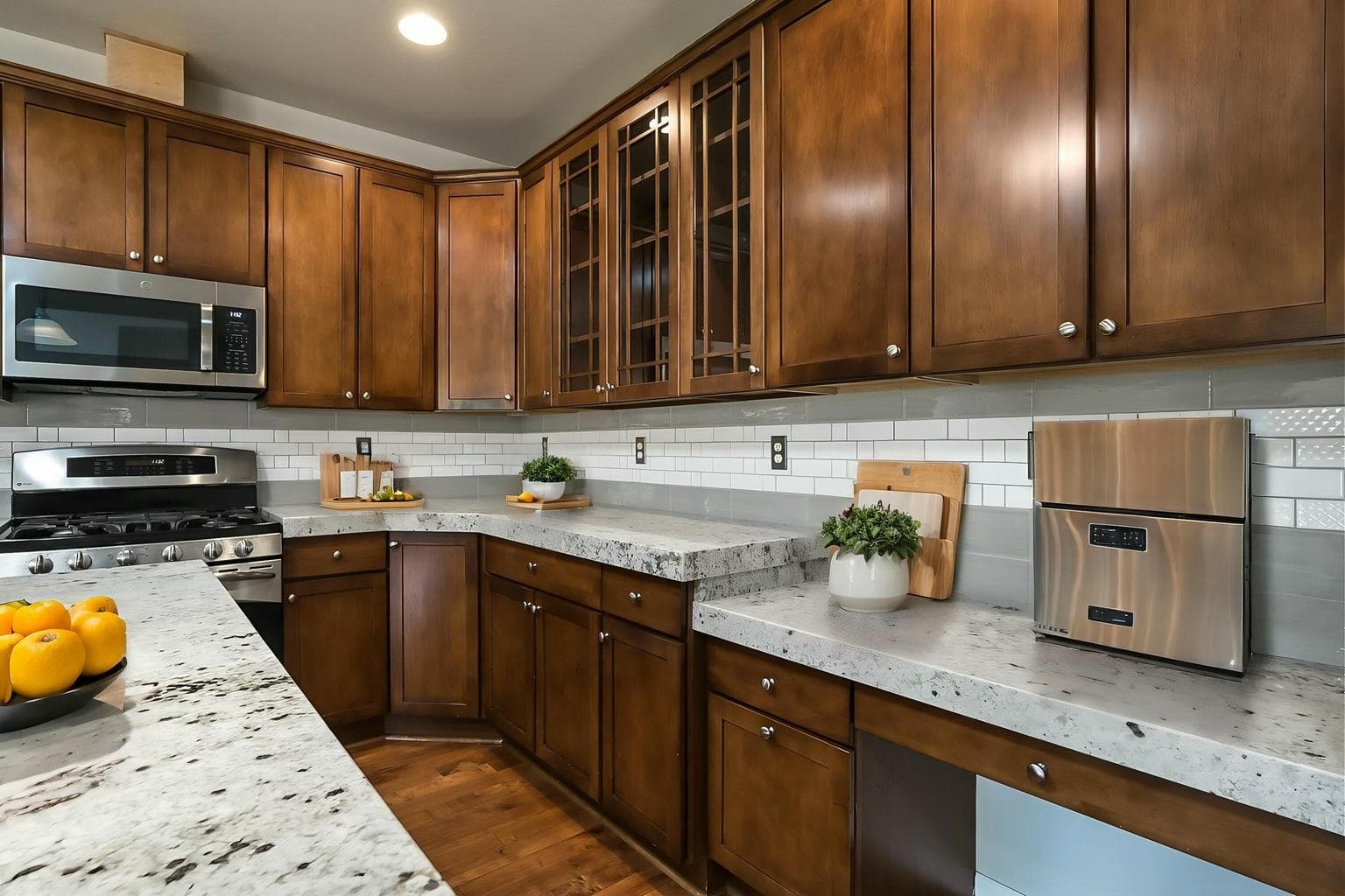 Photo of 2865 SW 49th Street 10 of 44