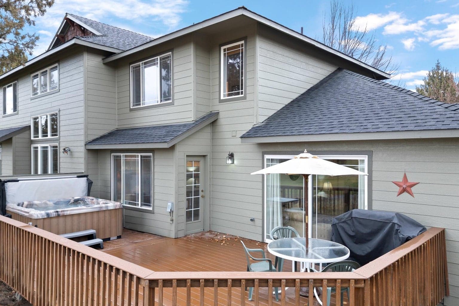 Photo of 873 Golden Pheasant Drive 33 of 39