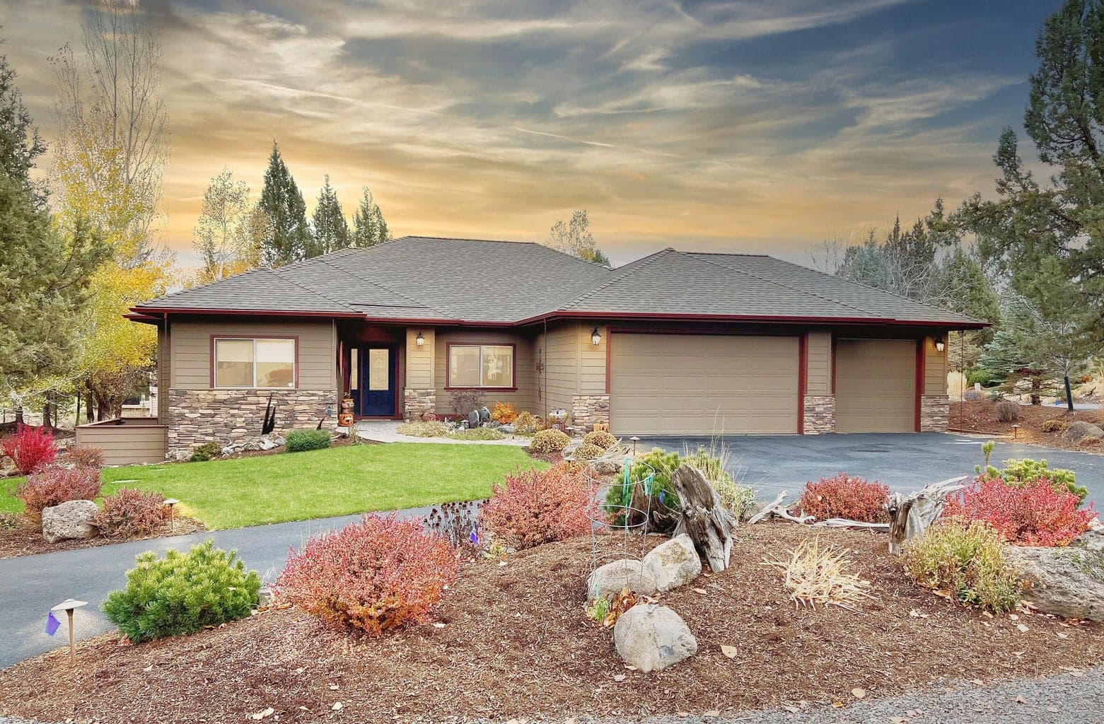 Photo of 370 Avocet Court 47 of 55