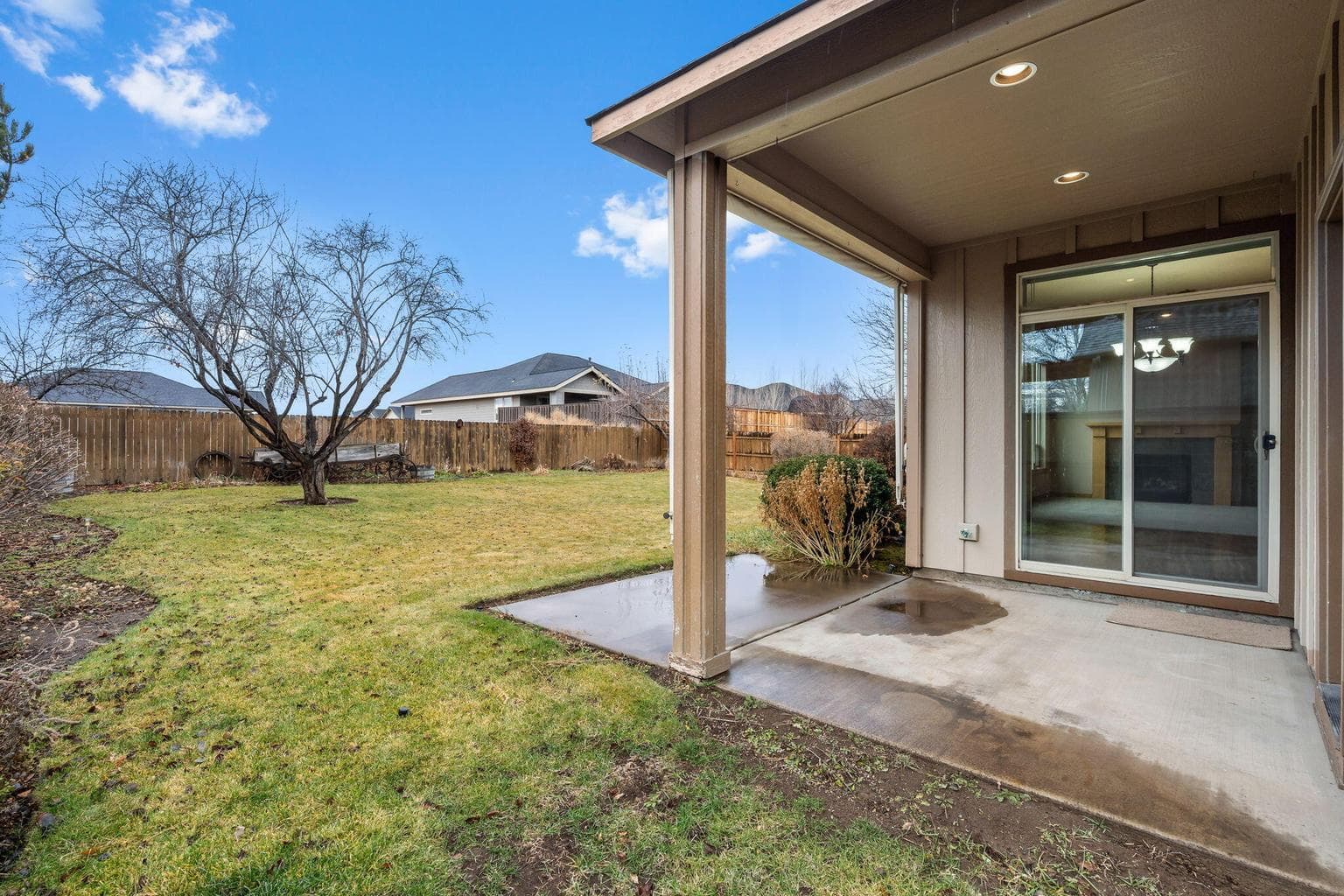 Photo of 2537 NW 22nd Street 28 of 33