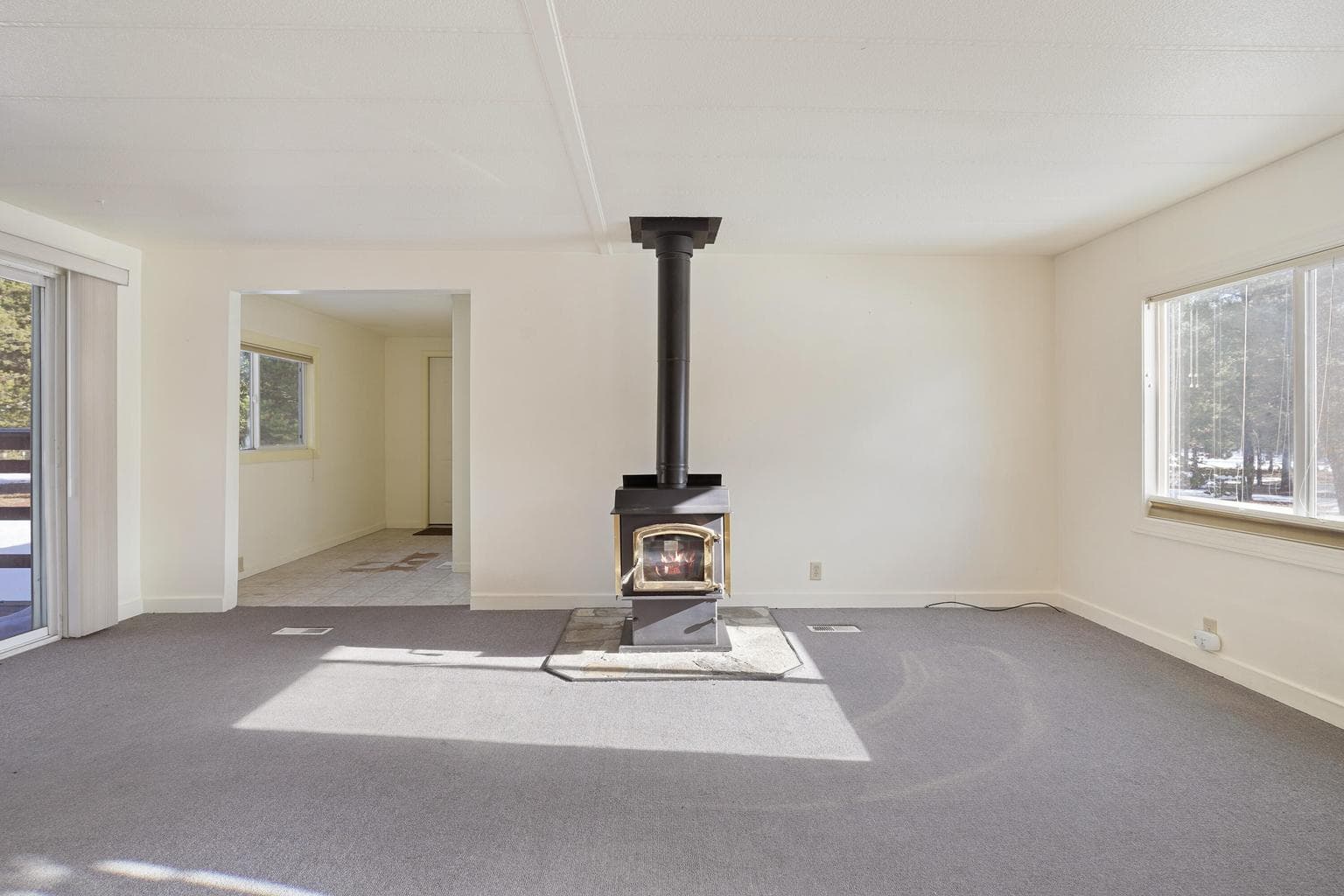 Photo of 16194 Lava Drive 16 of 30