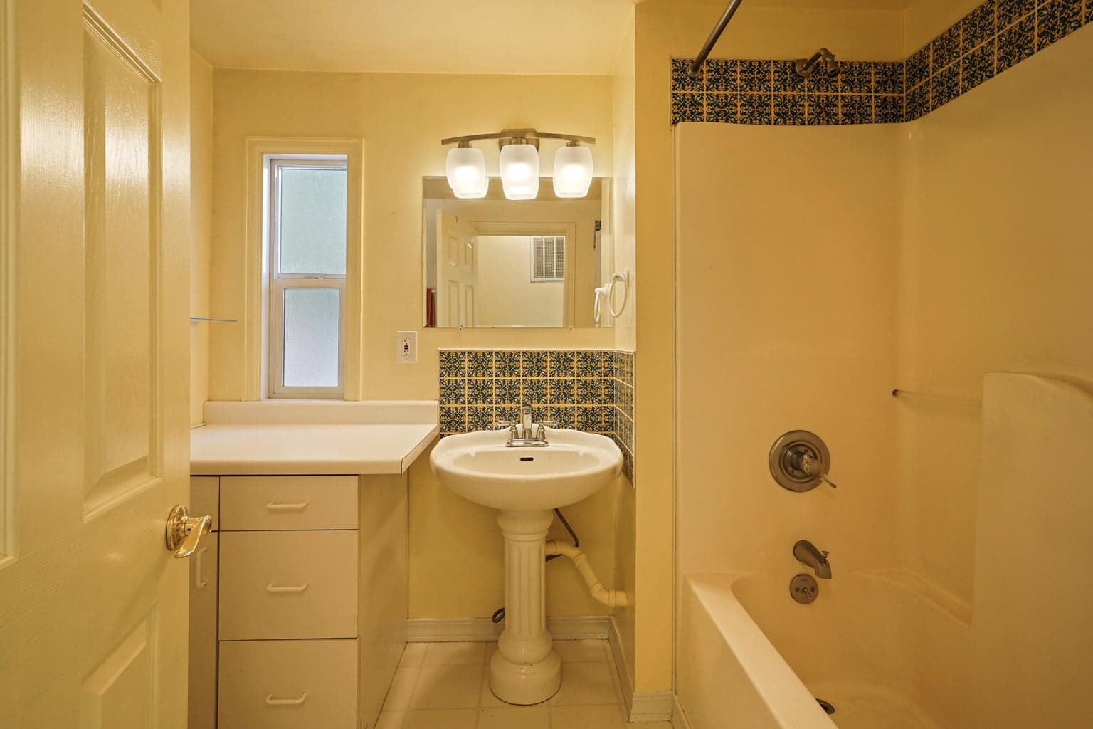 Photo of 16194 Lava Drive 26 of 30