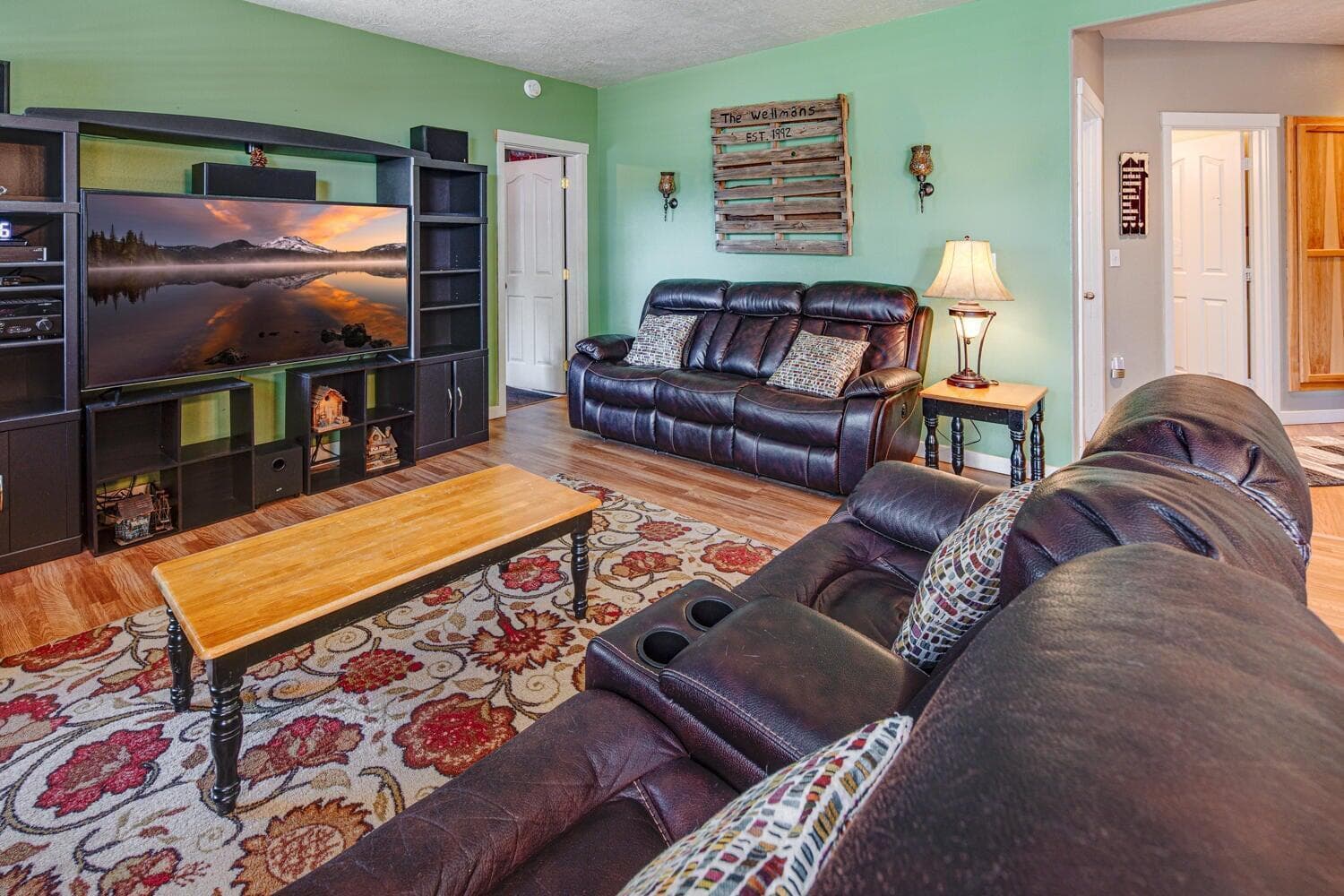 Photo of 2958 NW 19th Street 11 of 46