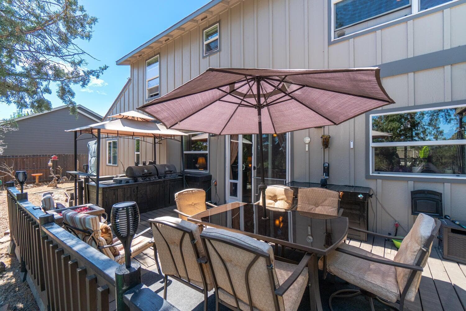 Photo of 2958 NW 19th Street 26 of 46