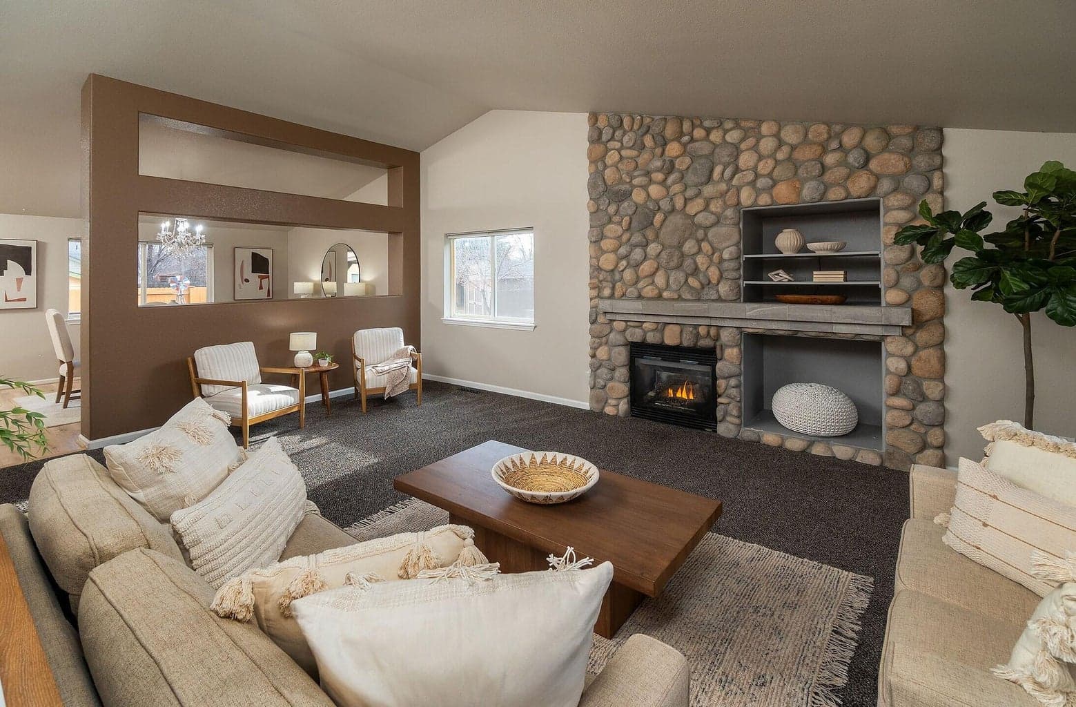 Photo of 2058 21st 3 of 21
