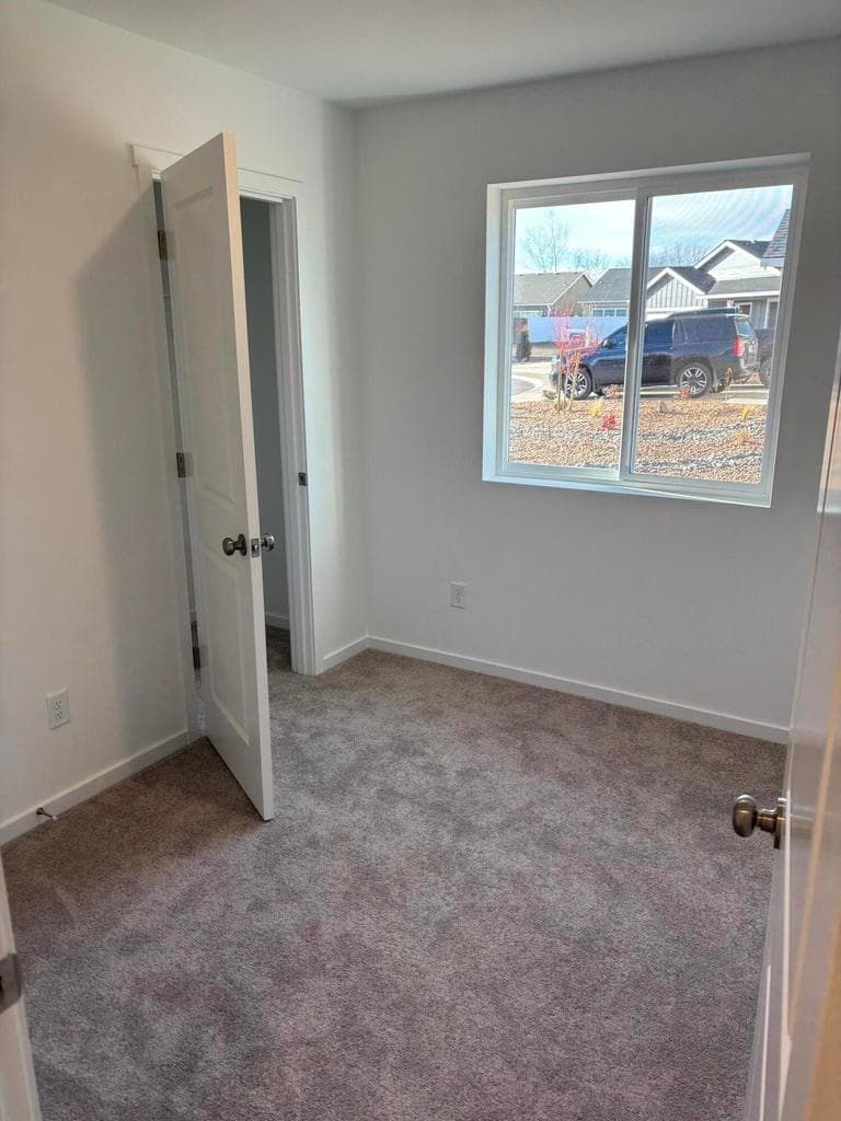 Photo of 1349 NE Cobbleridge Lp 26 of 30