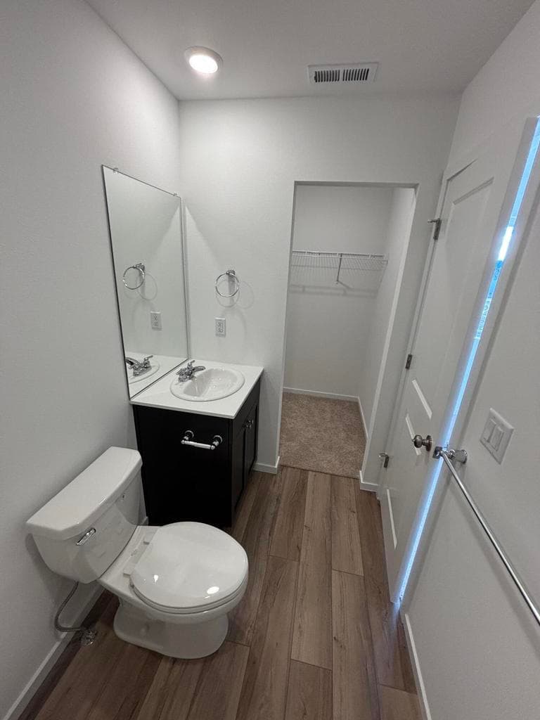 Photo of 1395 NE Cobbleridge Lp 34 of 37