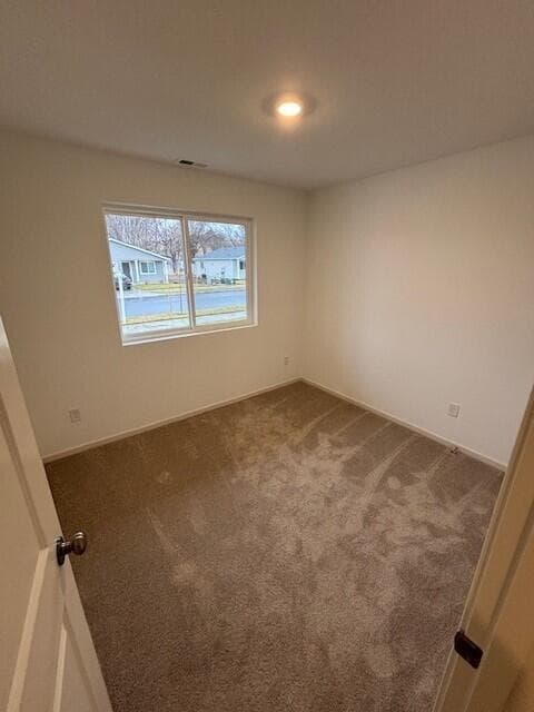 Photo of 659 NE McCampbell St 6 of 11