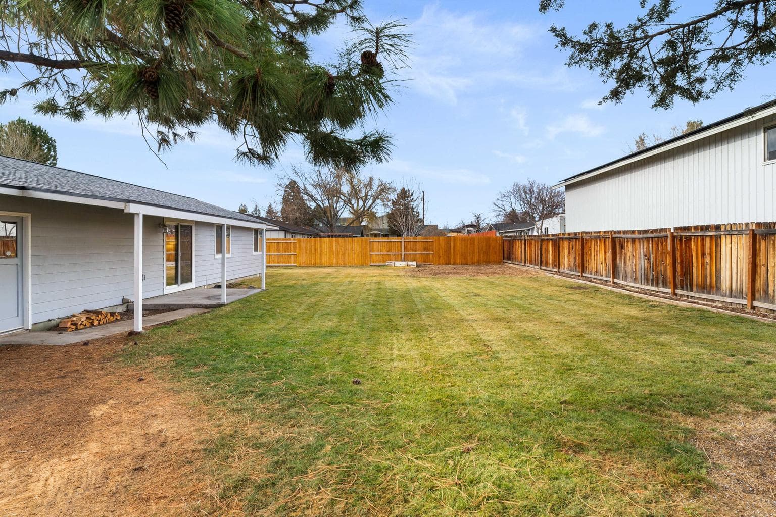 Photo of 2673 Evergreen 2 of 26
