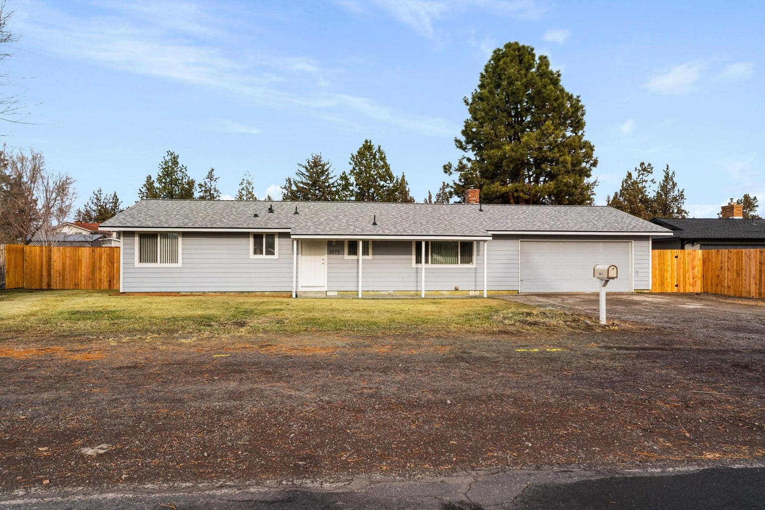 Photo of 2673 Evergreen 1 of 26