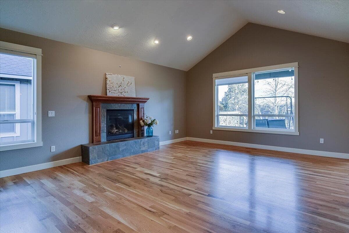 Photo of 2644 NW 19th Street 18 of 43