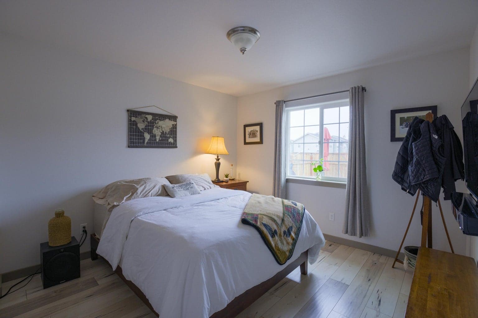 Photo of 1549 SW Kalama Avenue 27 of 73