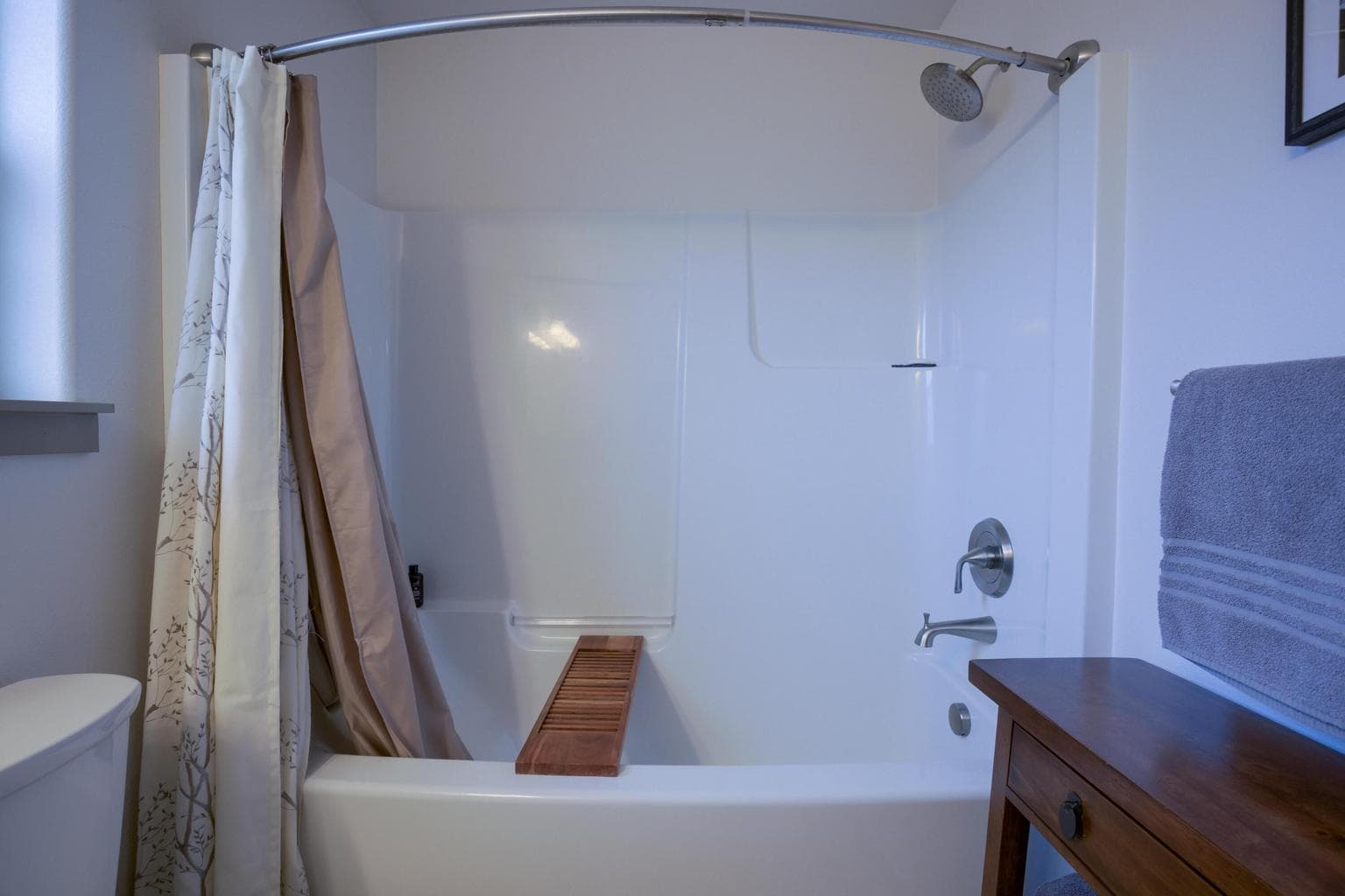 Photo of 1549 SW Kalama Avenue 32 of 73