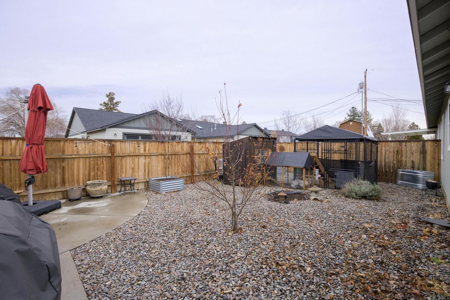 Photo of 1549 SW Kalama Avenue 37 of 73