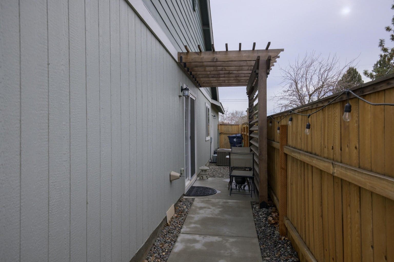 Photo of 1549 SW Kalama Avenue 35 of 73