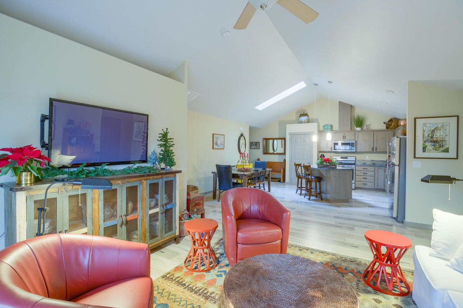 Photo of 1549 SW Kalama Avenue 47 of 73