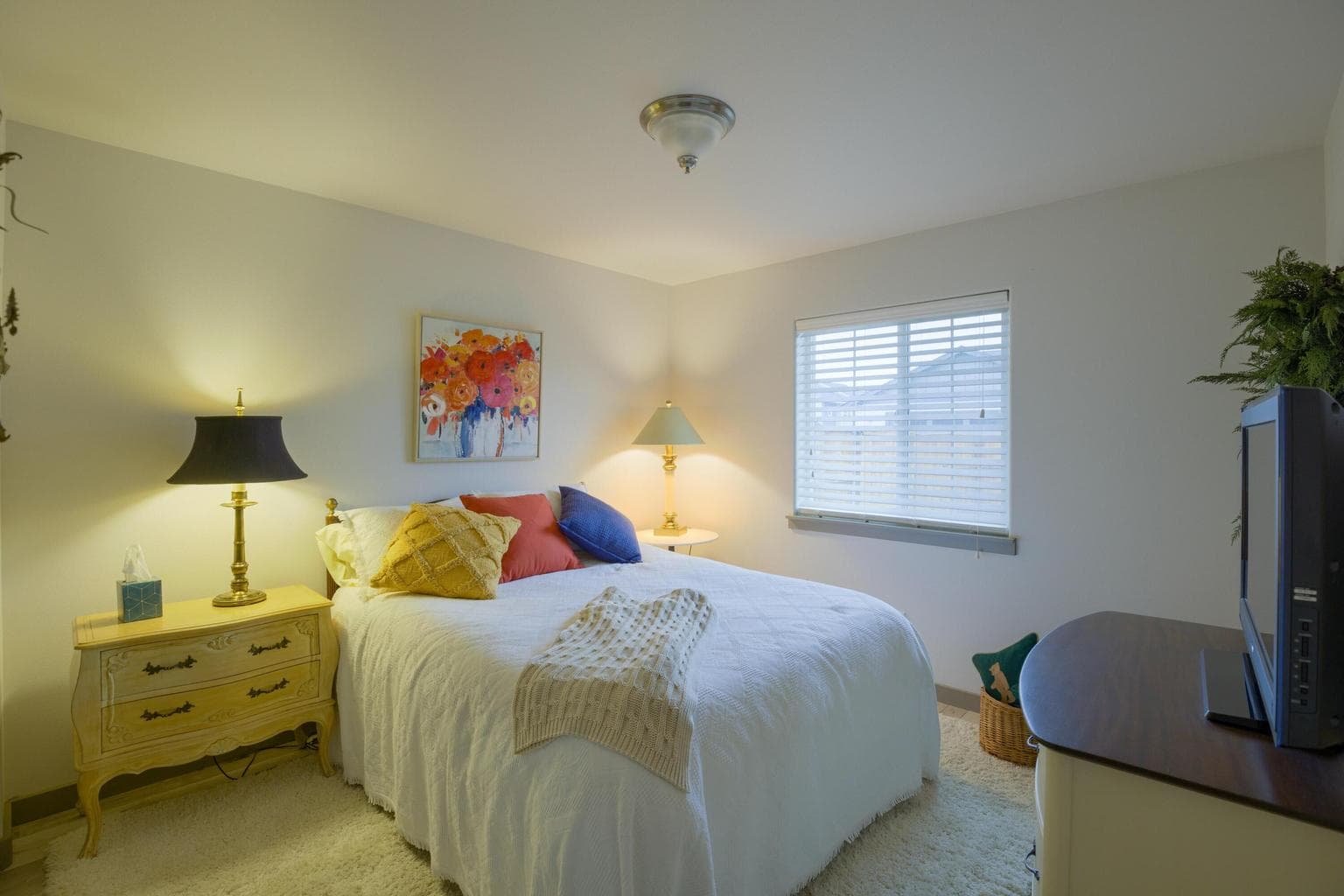 Photo of 1549 SW Kalama Avenue 56 of 73