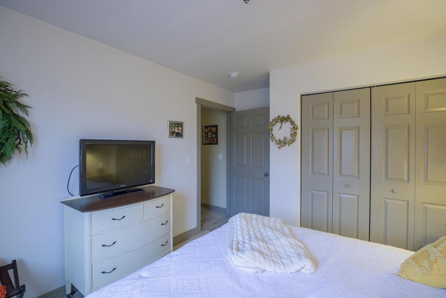 Photo of 1549 SW Kalama Avenue 58 of 73