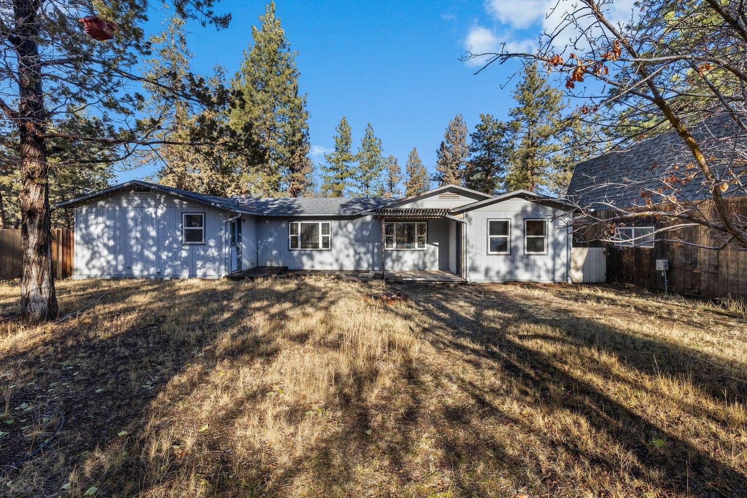 Photo of 17235 Kent Road 30 of 36