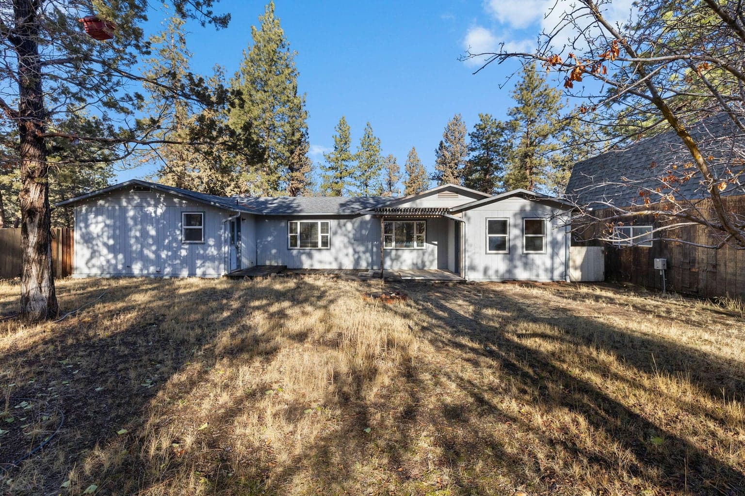 Photo of 17235 Kent Road 31 of 36