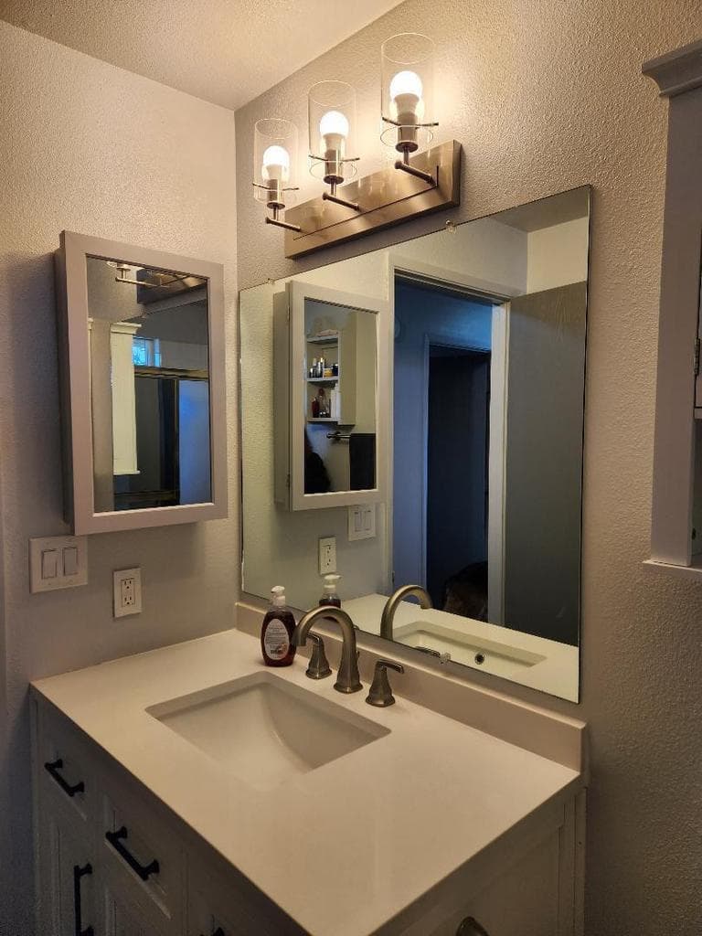 Photo of 11192 NW Jordan Avenue 21 of 28