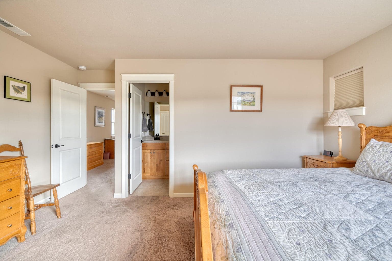 Photo of 3364 SW 28th Street 16 of 56