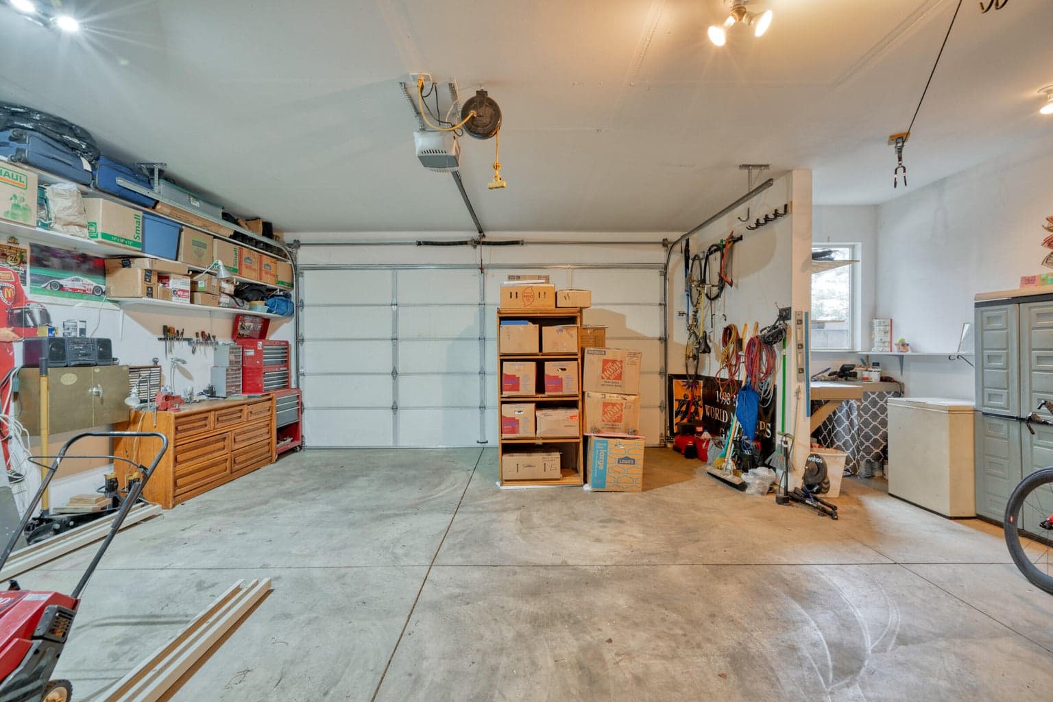 Photo of 3364 SW 28th Street 41 of 56