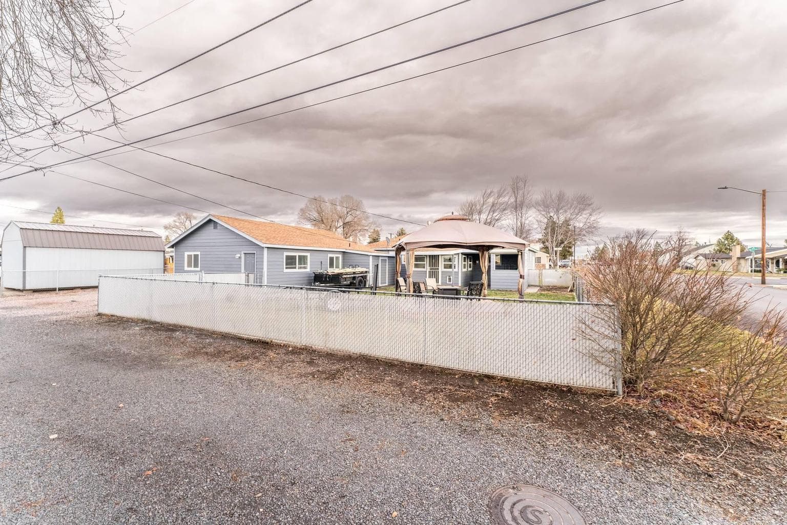 Photo of 1053 12th 5 of 31