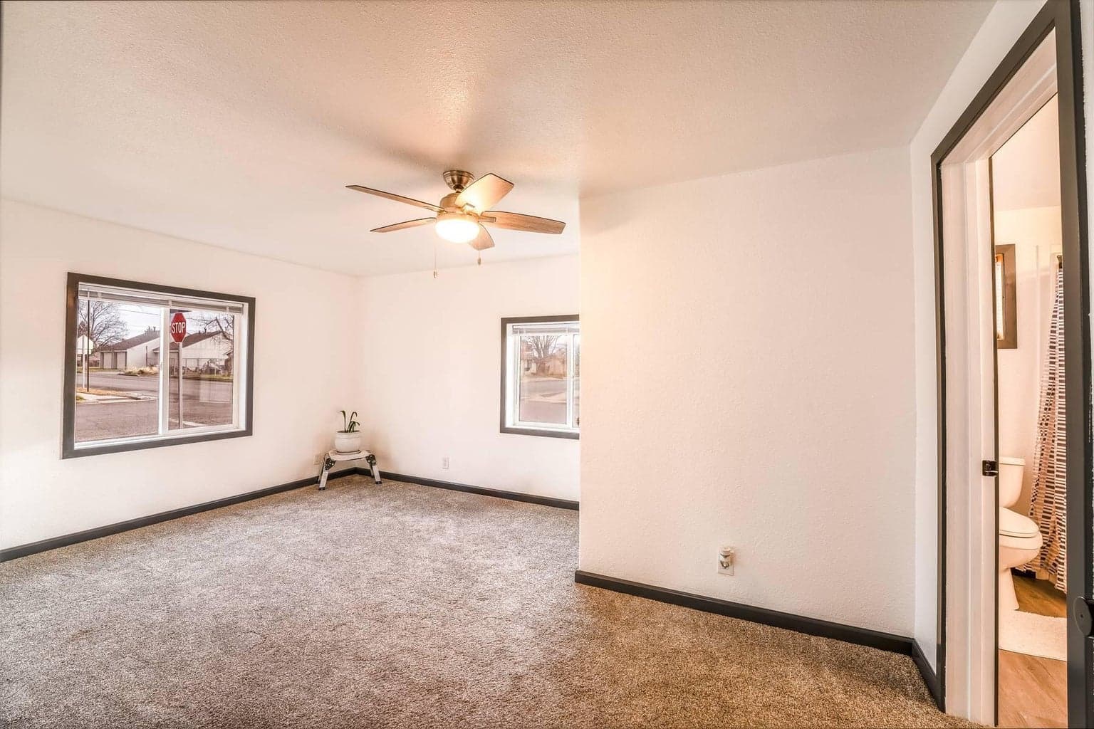 Photo of 1053 SW 12th Street 9 of 31