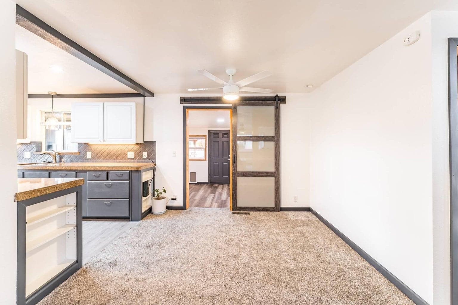 Photo of 1053 SW 12th Street 14 of 31