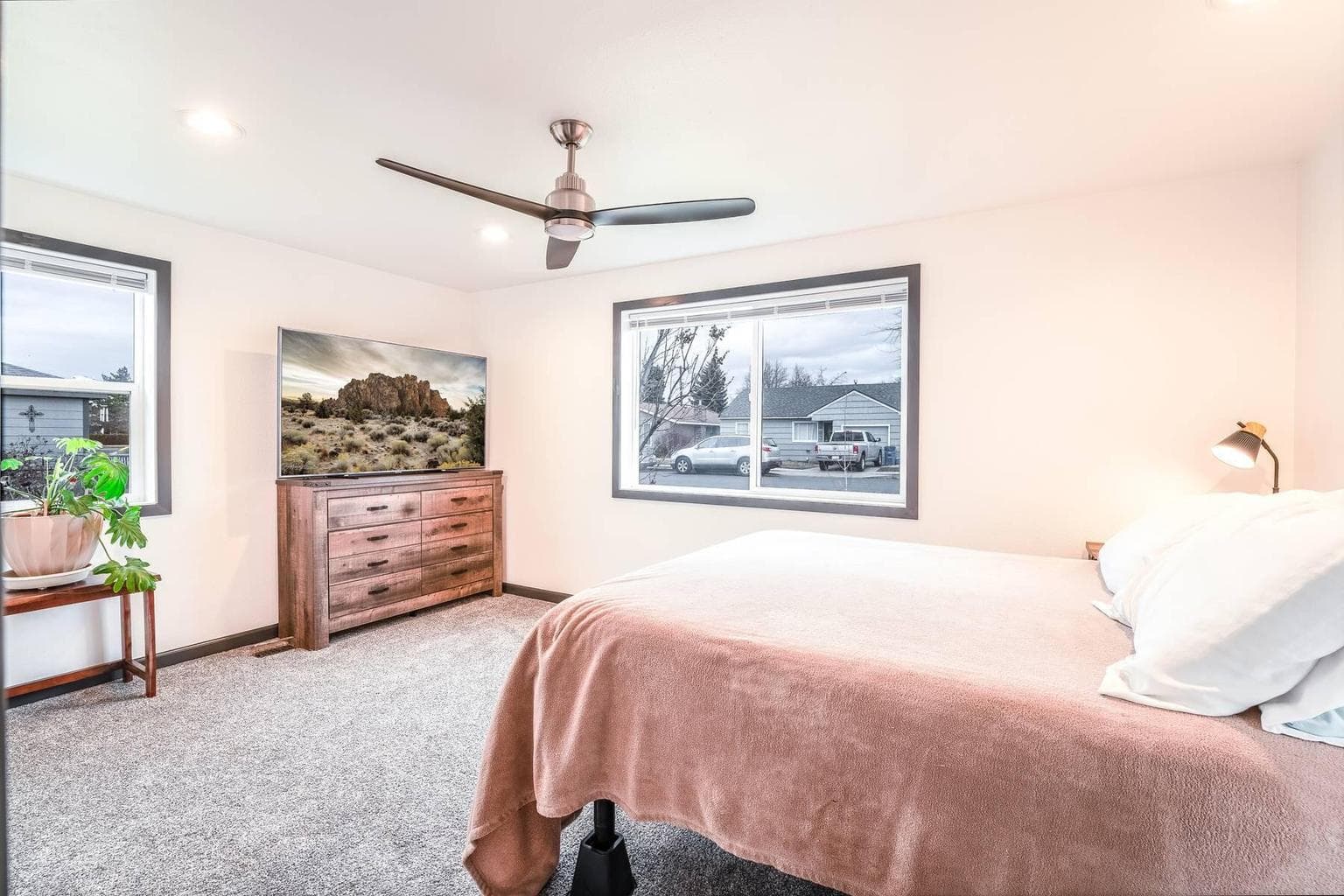 Photo of 1053 SW 12th Street 21 of 31